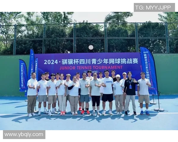 成都网球队以76分领跑杯赛积分榜展现强劲实力和团队合作精神 成都网球队以76分领跑杯赛积分榜展现强劲实力和团队合作精神