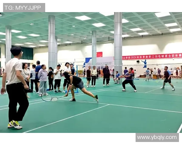 聚焦羽毛球运动发展与团队意识提升：北京羽毛球队的探索与实践