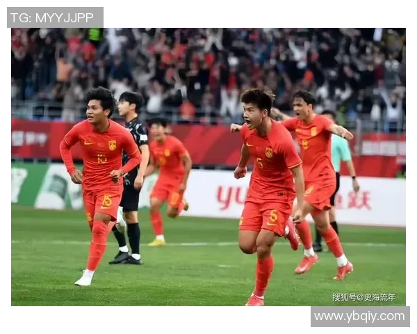 足球球气的魅力与影响力探讨如何提升球迷的热情与参与度 足球球气的魅力与影响力探讨如何提升球迷的热情与参与度